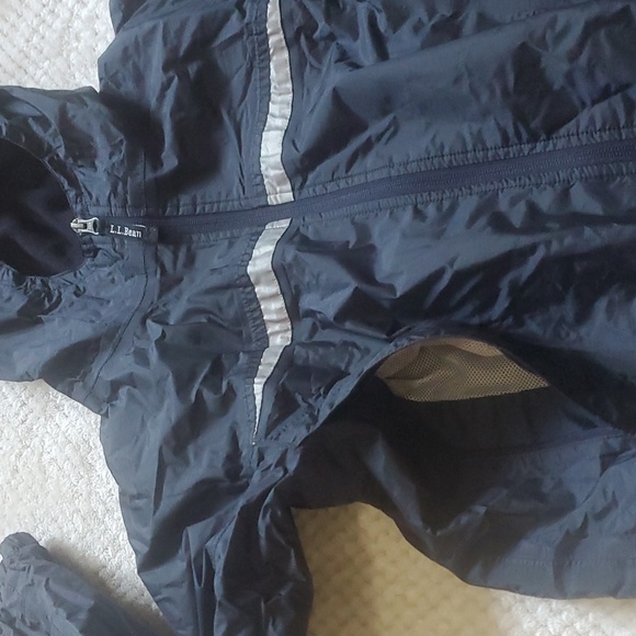 L.L Bean Jacket - Picture 6 of 7